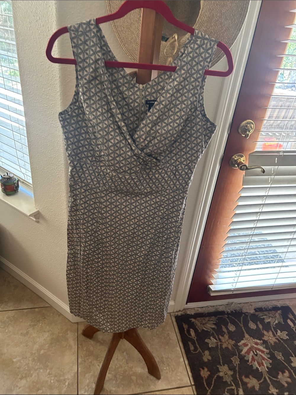 GAP Grey Geometric Sleeveless Midi Dress